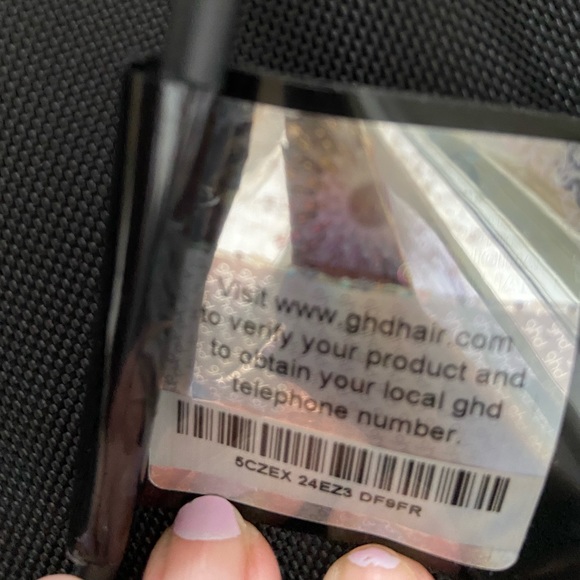 GHD Curling Wand - Picture 2 of 3